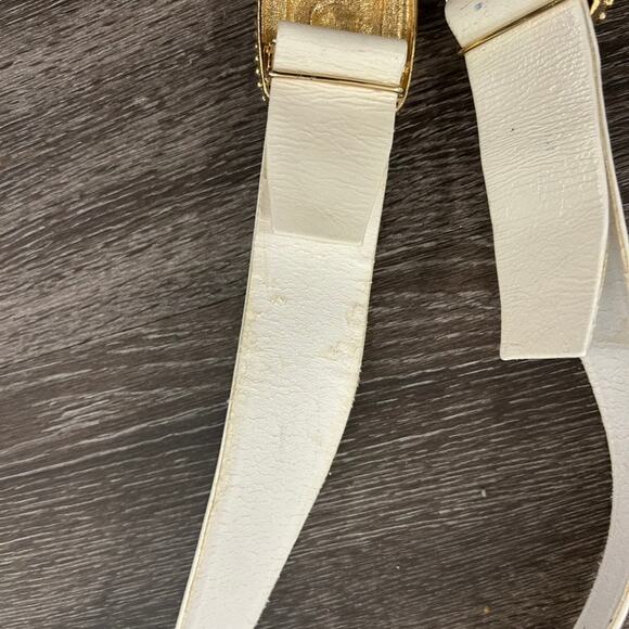 Vintage St. John White Leather Belt Sz 6 Gold Statement Buckle Adjustable Waist - Picture 15 of 16